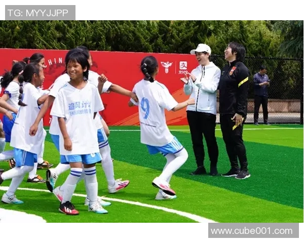 足球明星们齐聚送祝福为你加油助力实现梦想的精彩时刻