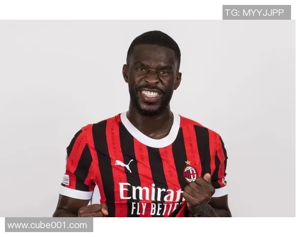 加拿大籍足球明星的辉煌成就与未来发展展望